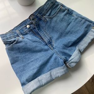 BDG Urban Outfitters Rolled Hem Women’s Mom Shorts